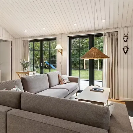 Semesterbostad Nordic Nature Hideaway Yderby